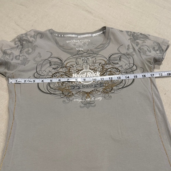 Hard Rock Cafe Graphic Gray Women's Tee - Picture 3 of 7